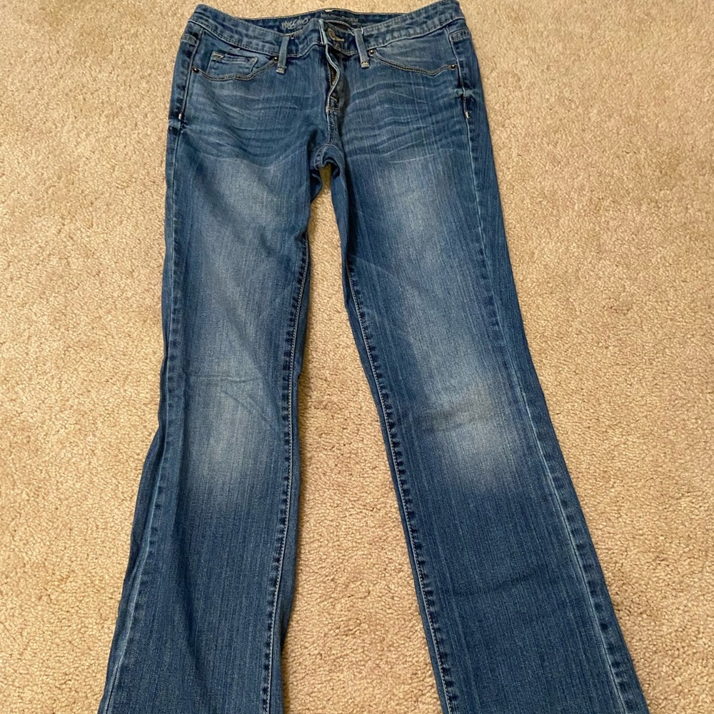 Mossimo mid rise bootcut jean size 2